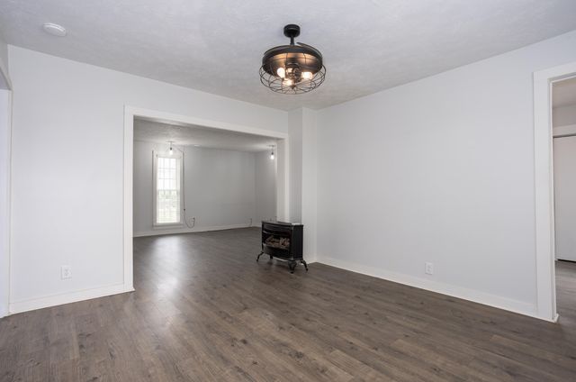 901 W Church Street, Ozark, MO 65721