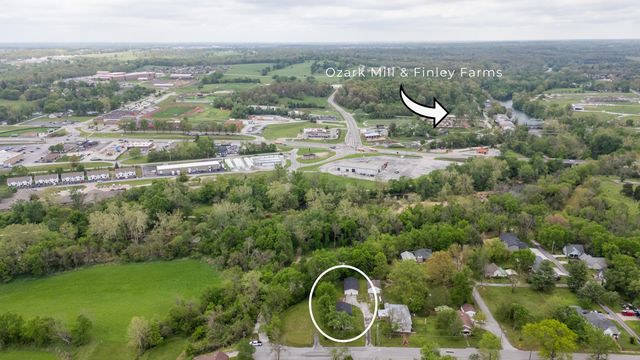 901 W Church Street, Ozark, MO 65721