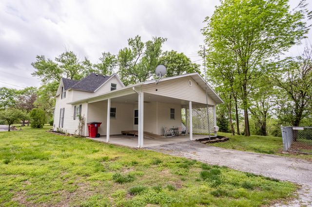 901 W Church Street, Ozark, MO 65721