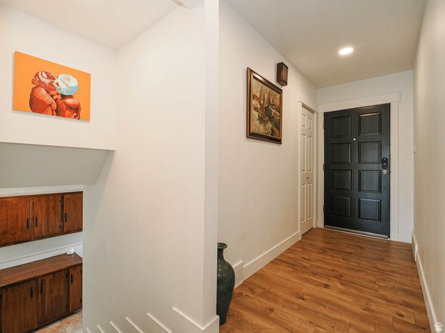 4601 S CREEKVIEW CIR, Murray, UT 84107