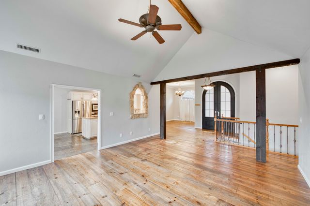 4778 S Bellhurst Avenue, Springfield, MO 65804