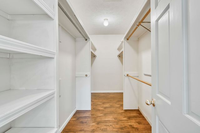 4778 S Bellhurst Avenue, Springfield, MO 65804