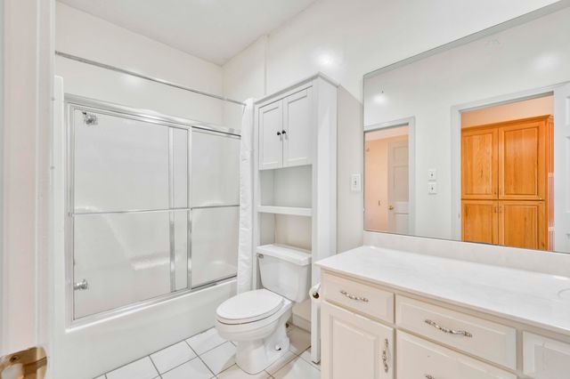 4778 S Bellhurst Avenue, Springfield, MO 65804