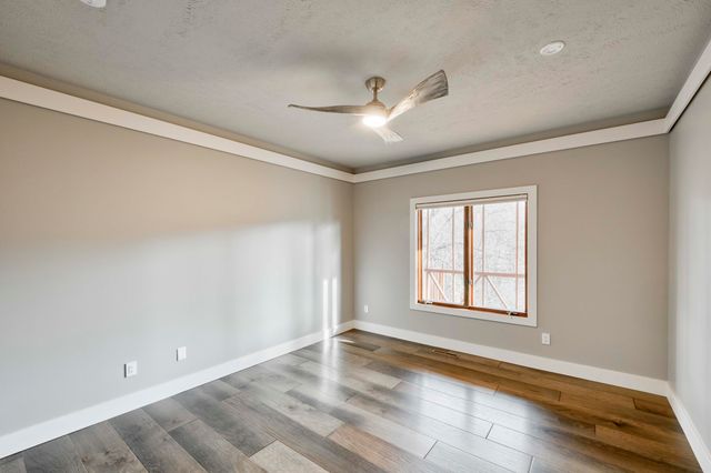 4778 S Bellhurst Avenue, Springfield, MO 65804