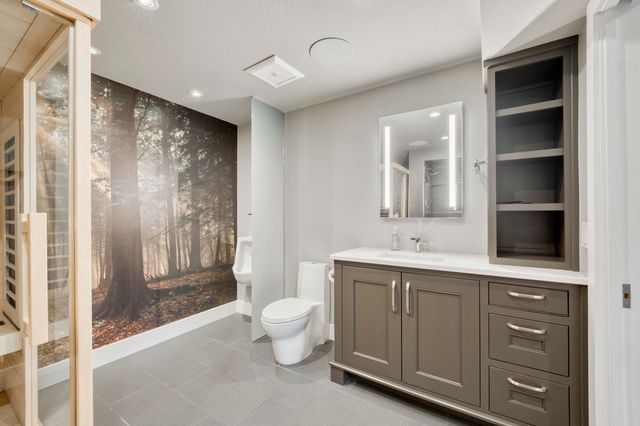 4778 S Bellhurst Avenue, Springfield, MO 65804