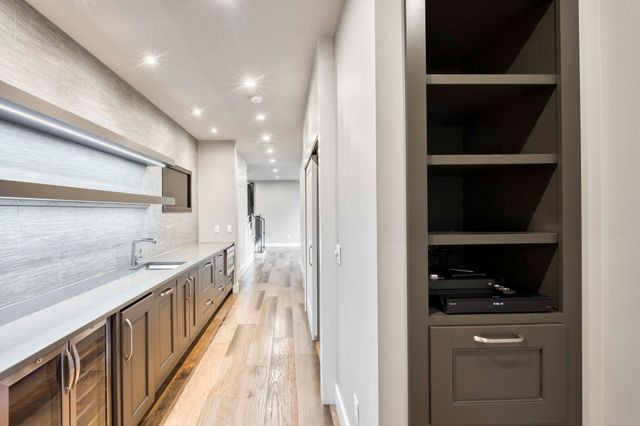 4778 S Bellhurst Avenue, Springfield, MO 65804