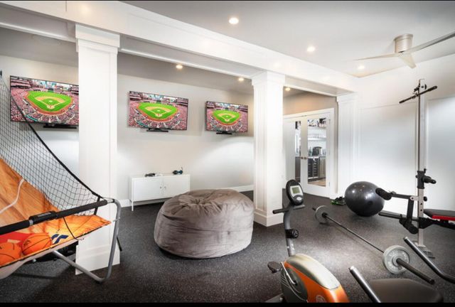 4778 S Bellhurst Avenue, Springfield, MO 65804