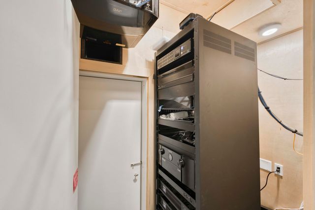 4778 S Bellhurst Avenue, Springfield, MO 65804