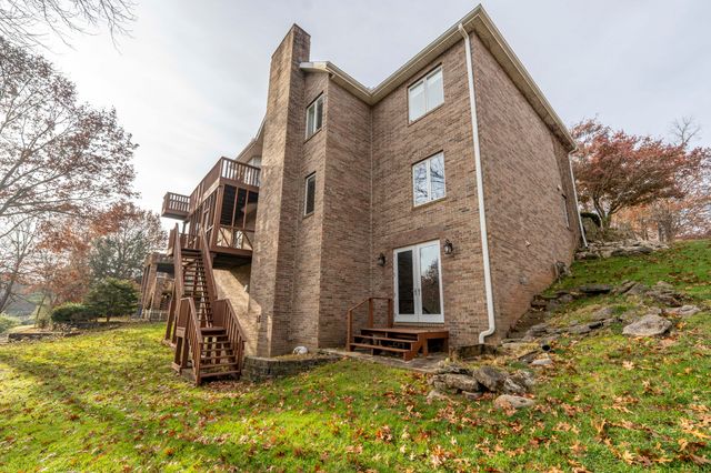 4778 S Bellhurst Avenue, Springfield, MO 65804