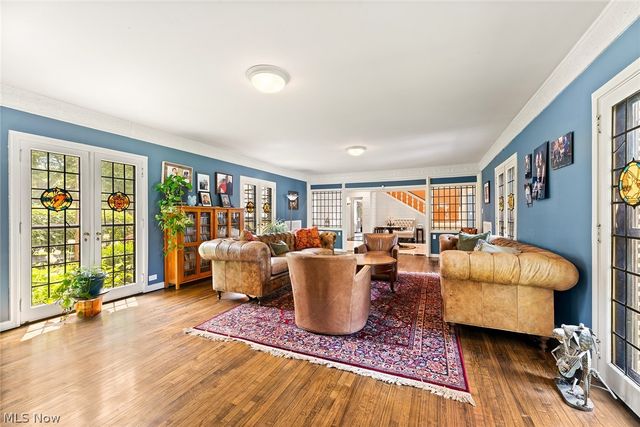 10416 Lake Avenue, Cleveland, OH 44102