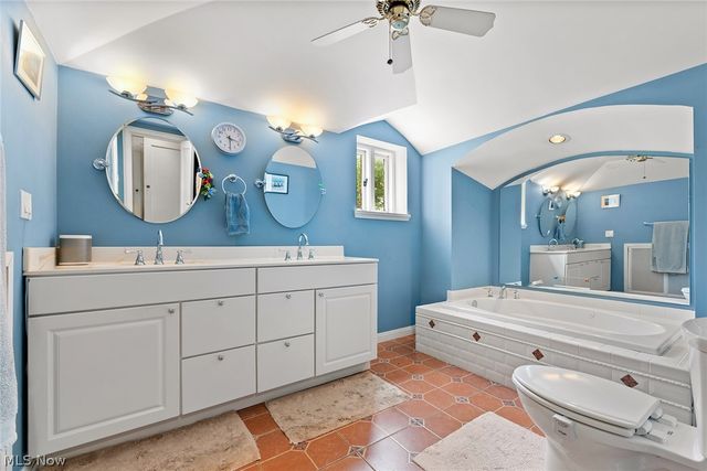 10416 Lake Avenue, Cleveland, OH 44102