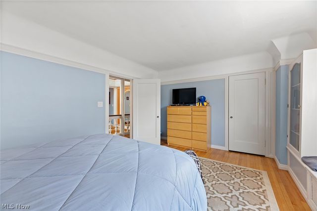 10416 Lake Avenue, Cleveland, OH 44102