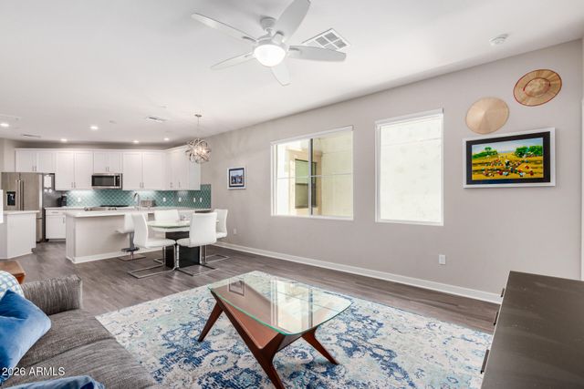 2511 W QUEEN CREEK Road 258, Chandler, AZ 85248