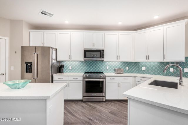 2511 W QUEEN CREEK Road 258, Chandler, AZ 85248