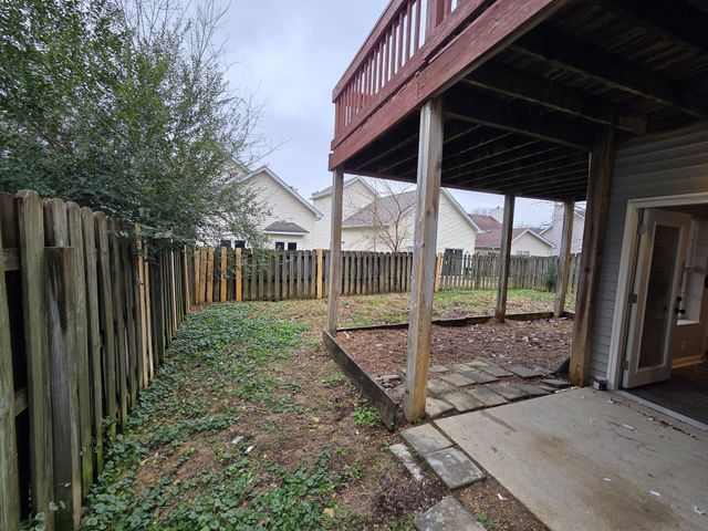 2004 Lassiter Dr, Goodlettsville, TN 37072