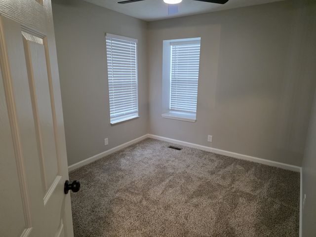 2004 Lassiter Dr, Goodlettsville, TN 37072