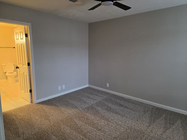 2004 Lassiter Dr, Goodlettsville, TN 37072