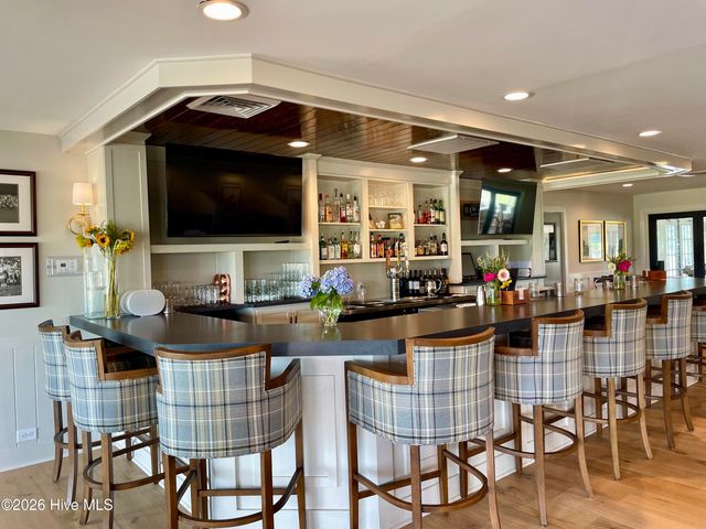 730 Blue Bird Drive, Vass, NC 28394