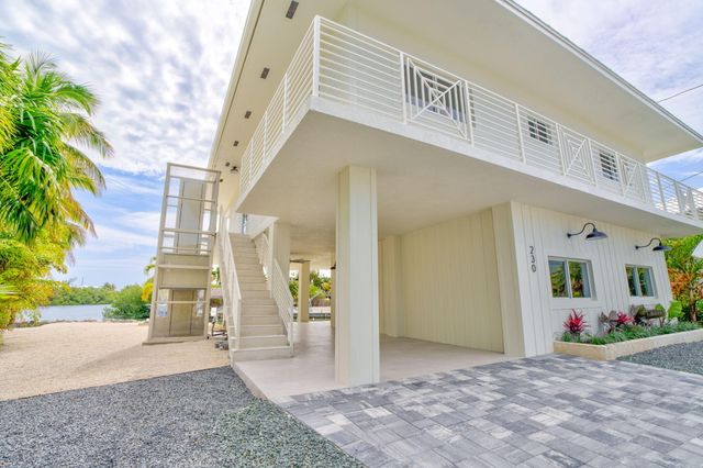 230 Biscayne Boulevard, Lower Matecumbe, FL 33036