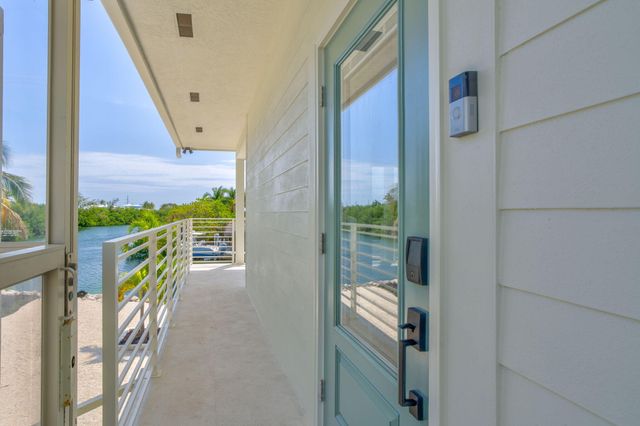 230 Biscayne Boulevard, Lower Matecumbe, FL 33036