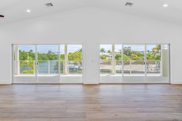 230 Biscayne Boulevard, Lower Matecumbe, FL 33036