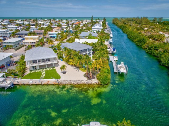 230 Biscayne Boulevard, Lower Matecumbe, FL 33036
