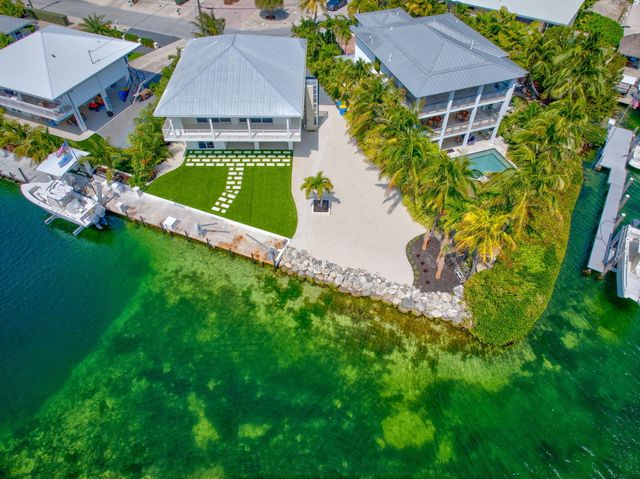 230 Biscayne Boulevard, Lower Matecumbe, FL 33036