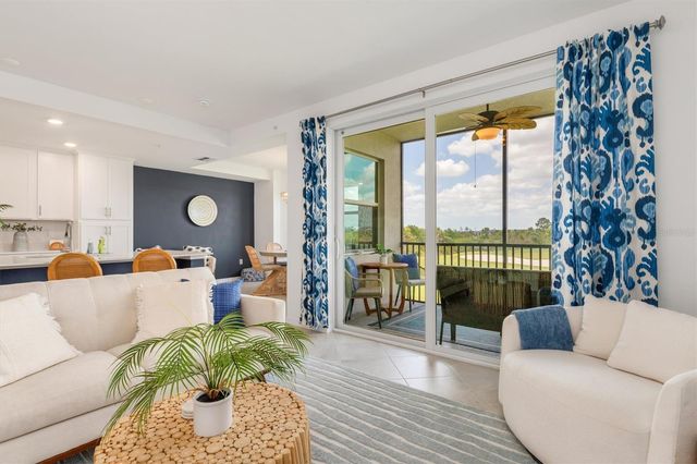 12180 WELLEN GOLF STREET 207, Venice, FL 34293