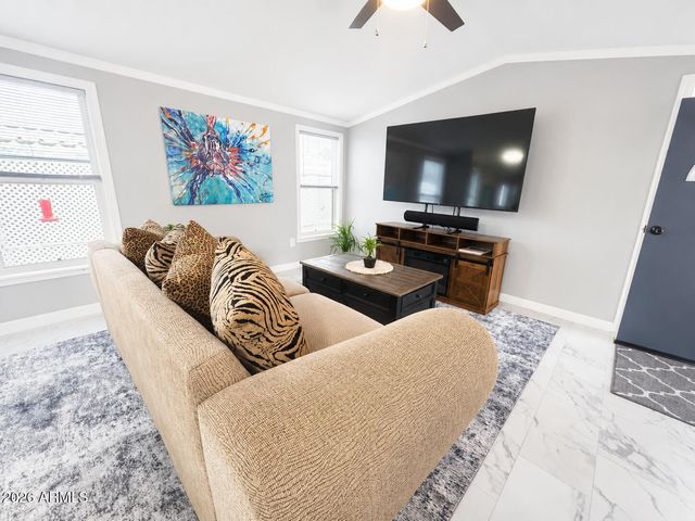 2050 W DUNLAP Avenue D54, Phoenix, AZ 85021