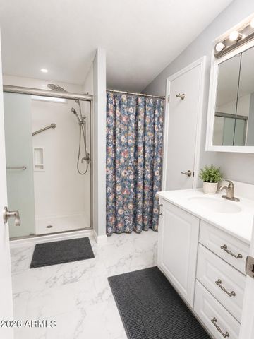 2050 W DUNLAP Avenue D54, Phoenix, AZ 85021