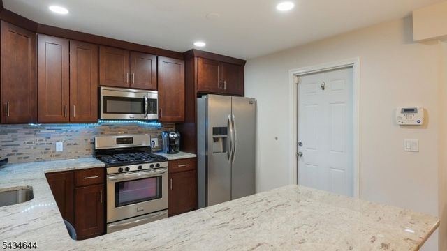 405 Martin Rd, Union Twp., NJ 07083