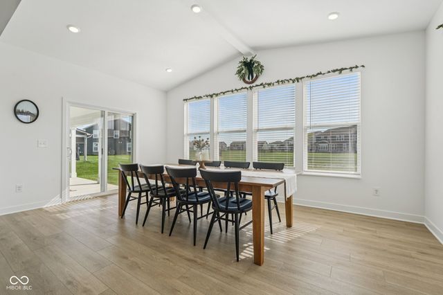 9091 Drakeswood Avenue, Mccordsville, IN 46055