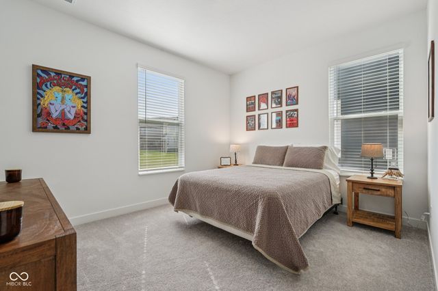 9091 Drakeswood Avenue, Mccordsville, IN 46055