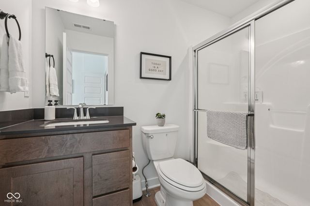 9091 Drakeswood Avenue, Mccordsville, IN 46055