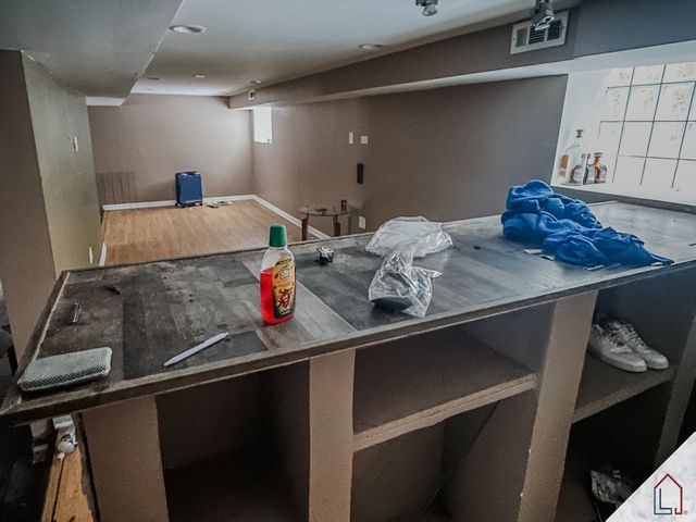 8237 S Green Street, Chicago, IL 60620