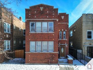 8237 S Green Street, Chicago, IL 60620