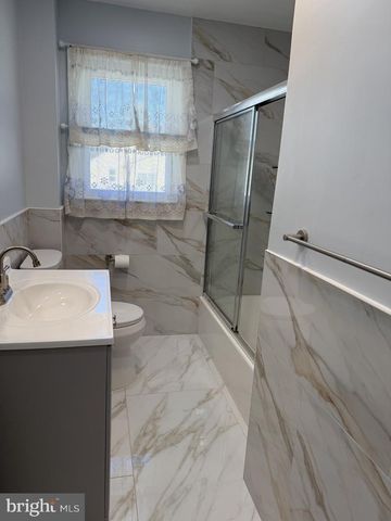 323 SAINT JAMES AVE, Cherry Hill, NJ 08002