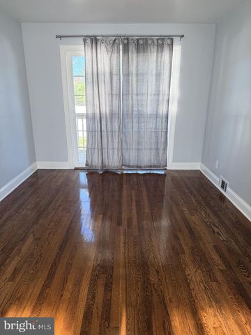 323 SAINT JAMES AVE, Cherry Hill, NJ 08002