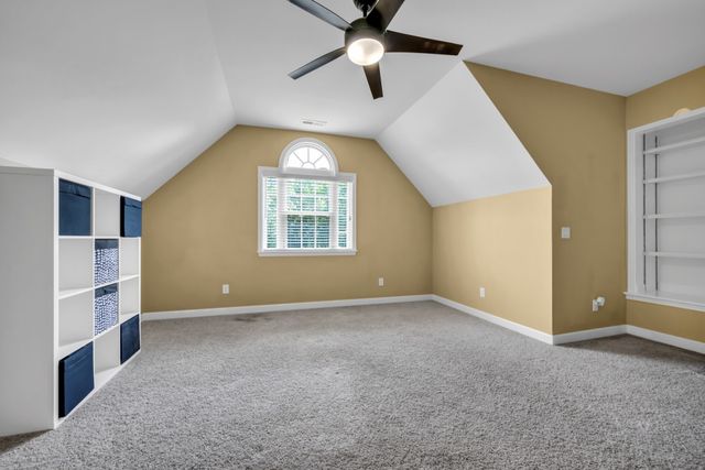109 Hillside Dr, Dickson, TN 37055