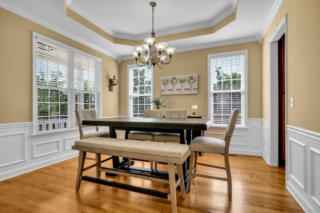 109 Hillside Dr, Dickson, TN 37055