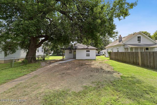4330 Whitmore Ave, Louisville, KY 40215