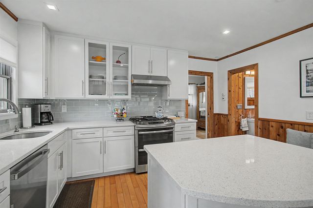 60 Wheatley Road, Hinesburg, VT 05461