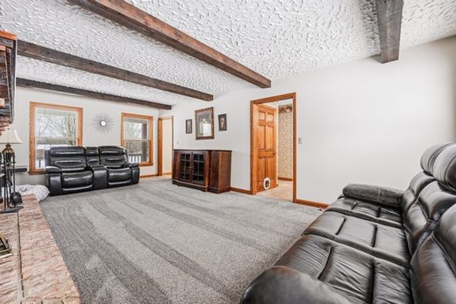 6958 Dermond Road, Lackawannock Twp, PA 16148