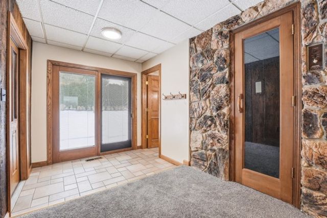 6958 Dermond Road, Lackawannock Twp, PA 16148