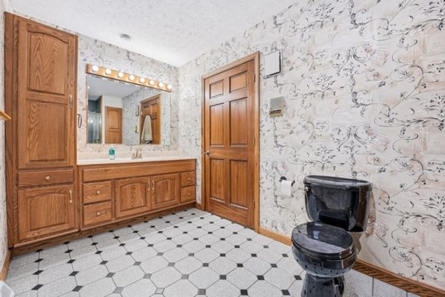 6958 Dermond Road, Lackawannock Twp, PA 16148