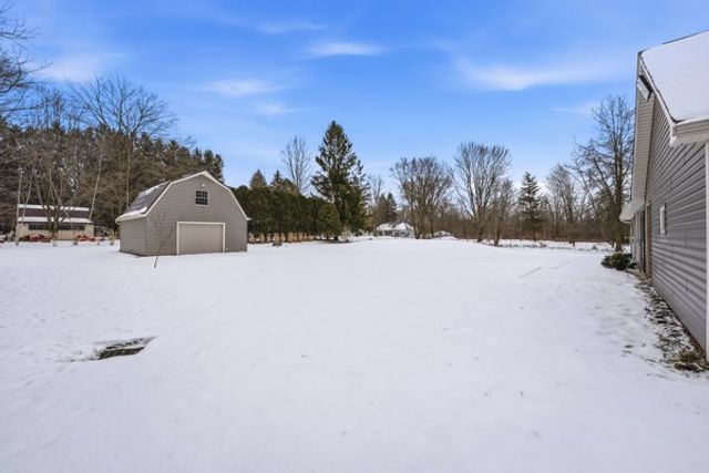 6958 Dermond Road, Lackawannock Twp, PA 16148