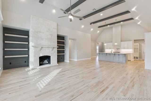 668 E 148th Place S, Glenpool, OK 74033