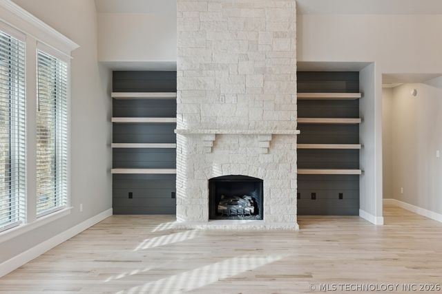 668 E 148th Place S, Glenpool, OK 74033