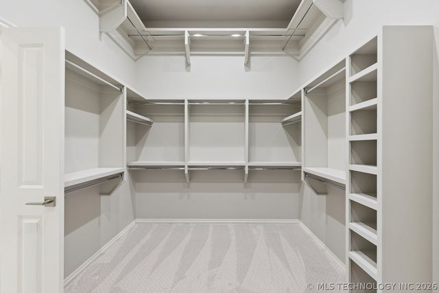 668 E 148th Place S, Glenpool, OK 74033