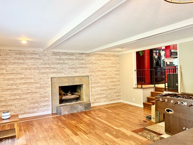 8950 Sourwood Court, Indianapolis, IN 46260